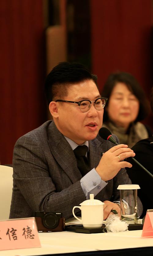 茶香跨海 姜育发教授与中韩茶文化及两岸艺术交流的推动者角色